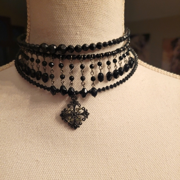 Jewelry - Bundle of three choker necklaces black